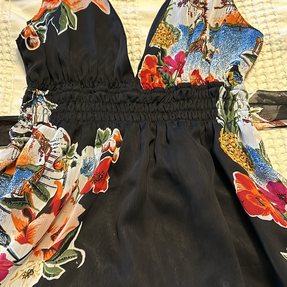 Forever 21 women's  v-neck dress size medium - Picture 11 of 11